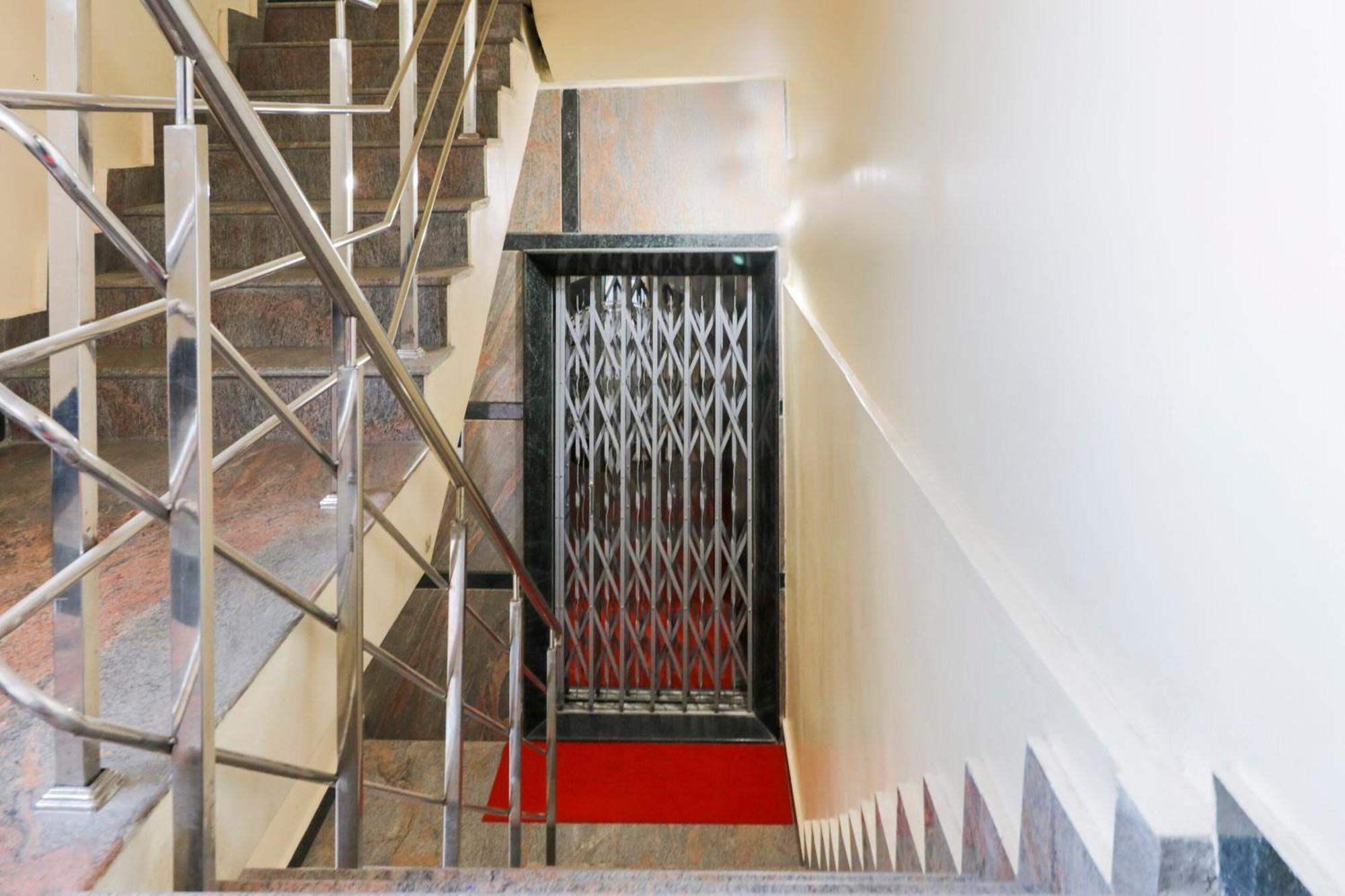 Hotel O Jubilee Homes Hyderabad Esterno foto